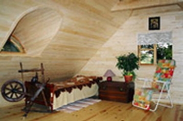 Poljska Chata Kazimierz Dolny, Eksterier